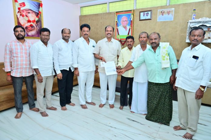 WhatsApp Image 2025-10-30 at 12.48.44 PM (1)