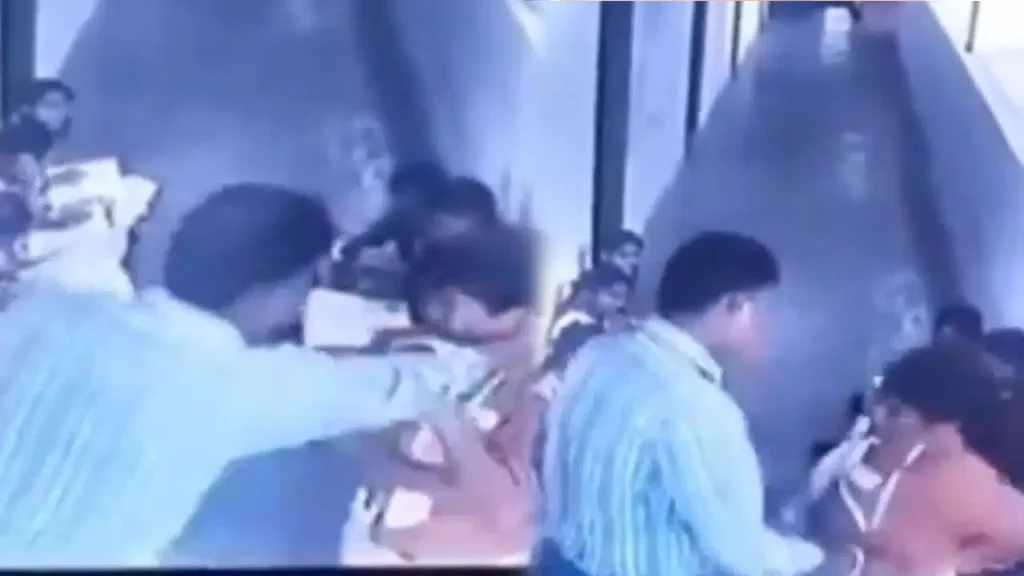 విద్యార్థిని దారుణంగా చావకొట్టిన టీచర్.. ఎందుకో తెలుసా..? ఆ తరువాత ఏం అయ్యింది (వీడియో చూడండి)