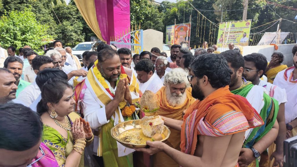 శివపార్వతుల విగ్రహ ప్రతిష్టలో పాల్గొన్నరాజంపేట పార్లమెంట్ టిడిపి ఇన్చార్జిచమర్తి జగన్ మోహన్ రాజు