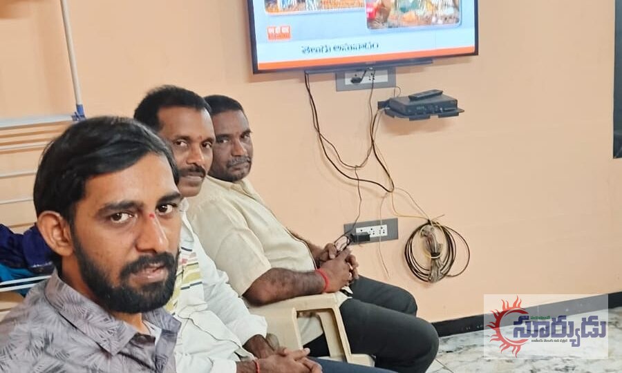 మన్ కీ బాత్ 138వ ఎపిసోడ్ కార్యక్రమంలో పాల్గొన్న గ్రంధి నానాజీ