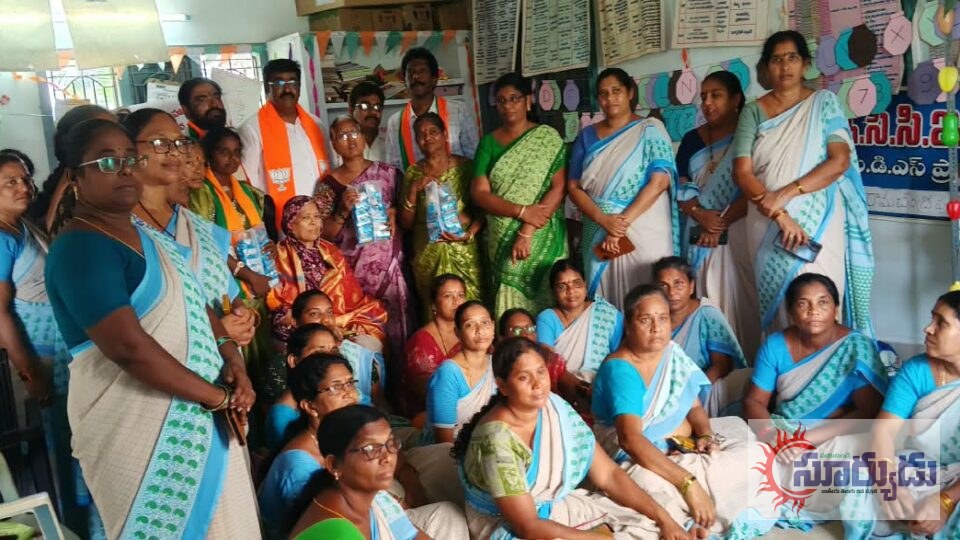 రామచంద్రపురం మండలంలో అంగన్వాడీ ఉత్సవం – మోదీ సేవా సంకల్ప్ అభియాన్ లో భాగంగా నిర్వహణ