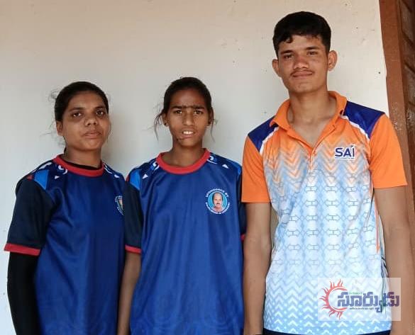 రాష్ట్ర స్థాయి జూనియర్, సబ్ జూనియర్ కబడ్డీ పోటీలకు గుడివెనుక తండా క్రీడాకారులు
