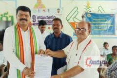 రెండు కీలక రహదారుల నిర్మాణానికి ఎమ్మెల్యే పాయం వెంకటేశ్వర్లు కి వినతి