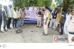 ద్విచక్ర వాహనదారులు తప్పనిసరిగా హెల్మెట్ ధరించాలి…