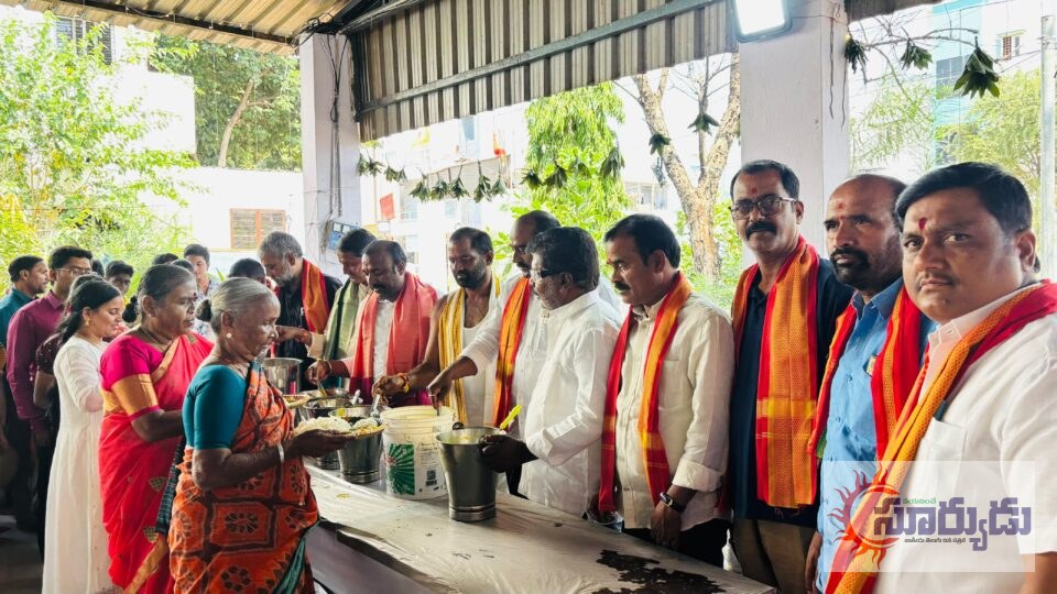 దుర్గామాత ఆశీస్సులు ప్రజలందరిపై ఉండాలి