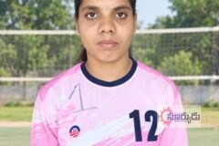 జాతీయస్థాయి కబడ్డీ పోటీలకు గుడి వెనుక తండా క్రీడాకారిణి