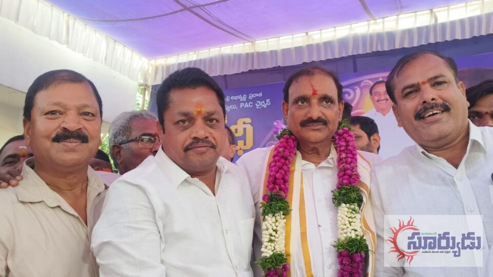 ప్రజా సమస్యల పరిష్కారమే లక్ష్యంగా ముందుకు సాగుతున్న ఎమ్మెల్యే గాంధీ.