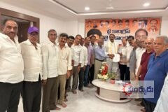 9వ ఫేజ్ కాలనీ సంక్షేమ సంఘం నూతన కార్యవర్గ సభ్యులతో సమావేశమైన టీపీసీసీ ఉపాధ్యక్షులు, కూకట్‌పల్లి కాంగ్రెస్ పార్టీ ఇన్‌చార్జ్  బండి రమేష్