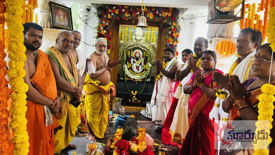 చింతలమెరకలో దుర్గమ్మ వార్షికోత్సవం వైభవంగా – భక్తులతో కిటకిటలాడిన ఆలయ ప్రాంగణం