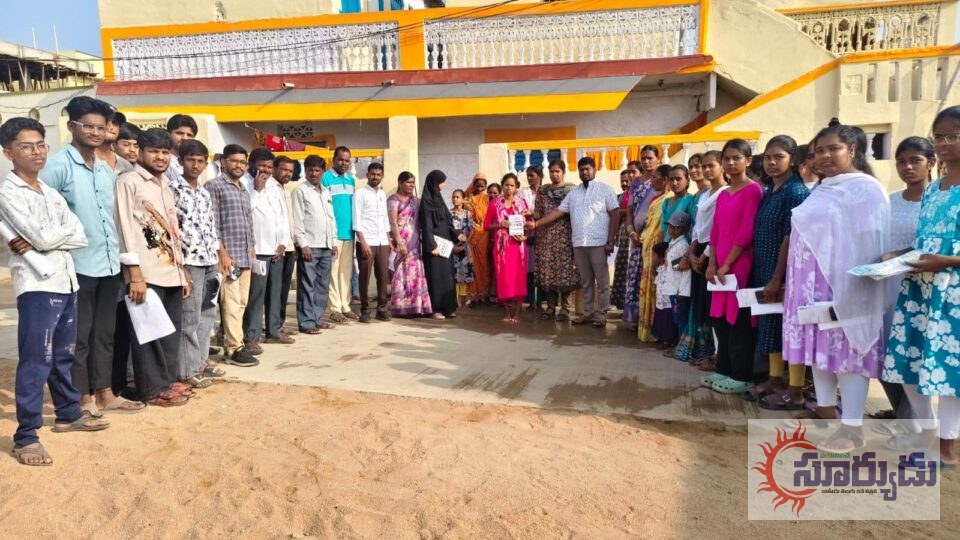 ​ నీటిని వృధా చేయొద్దు… చెత్తను వేరుచేసి ఇవ్వాలి: సర్పంచ్ రామలింగం గౌడ్