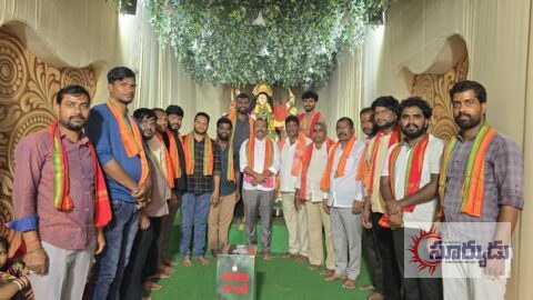 అమ్మవారి ఆశీస్సులతో అందరికీ విజయం లభించాలి