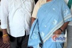 ఎరుగట్ల మండలం గ్రామం గుమ్మిర్యాల్ గోదావరి పుష్కరాల అభివృద్ధికి మంత్రి సీతక్కకు వినతి.