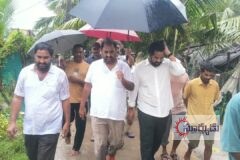 బలుసుతిప్ప పునరావాస కేంద్రాన్ని సందర్శించిన ప్రభుత్వ విప్ దాట్ల సుబ్బరాజు, ఎంపీ గంటి హరీష్ మాధుర్