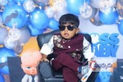 కుమారుడి పుట్టినరోజు సందర్భంగా పేదవాళ్లకు అన్నదాన కార్యక్రమం